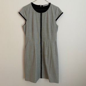 Tahari dress size 6
